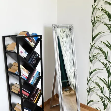 Apartament 55 *